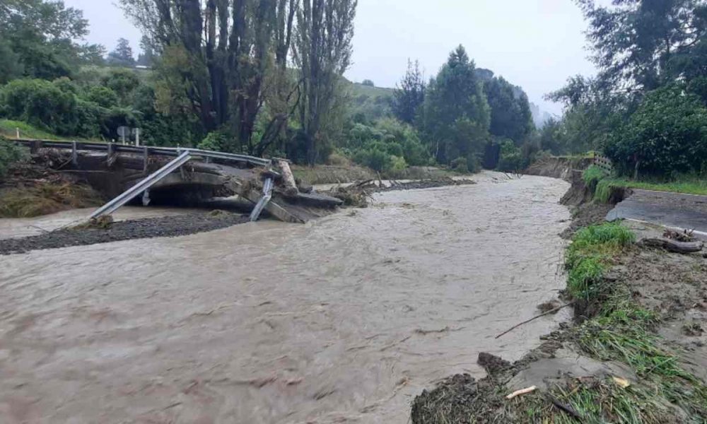 damaged bridge cyclone gabrielle