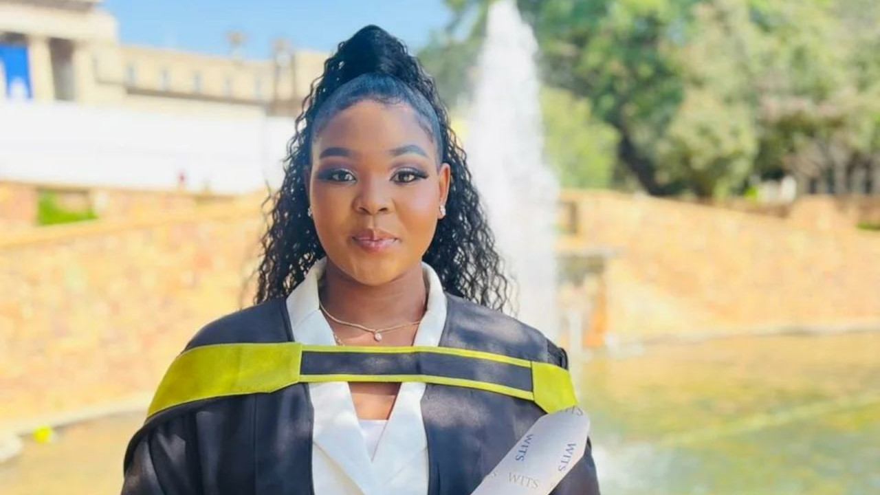 A Johannesburg woman is proud to obtain Accounting degree from the University of the Witwatersrand