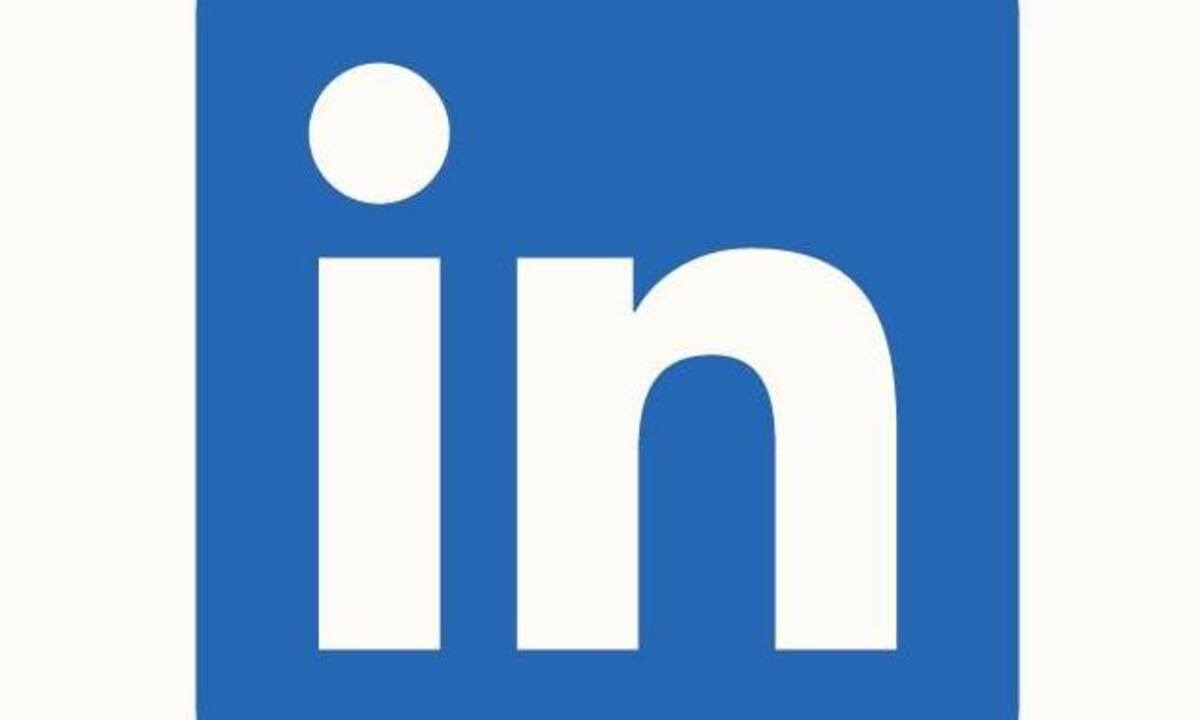 LinkedIn - LinkedIn cuts 700 jobs, shuts down China app