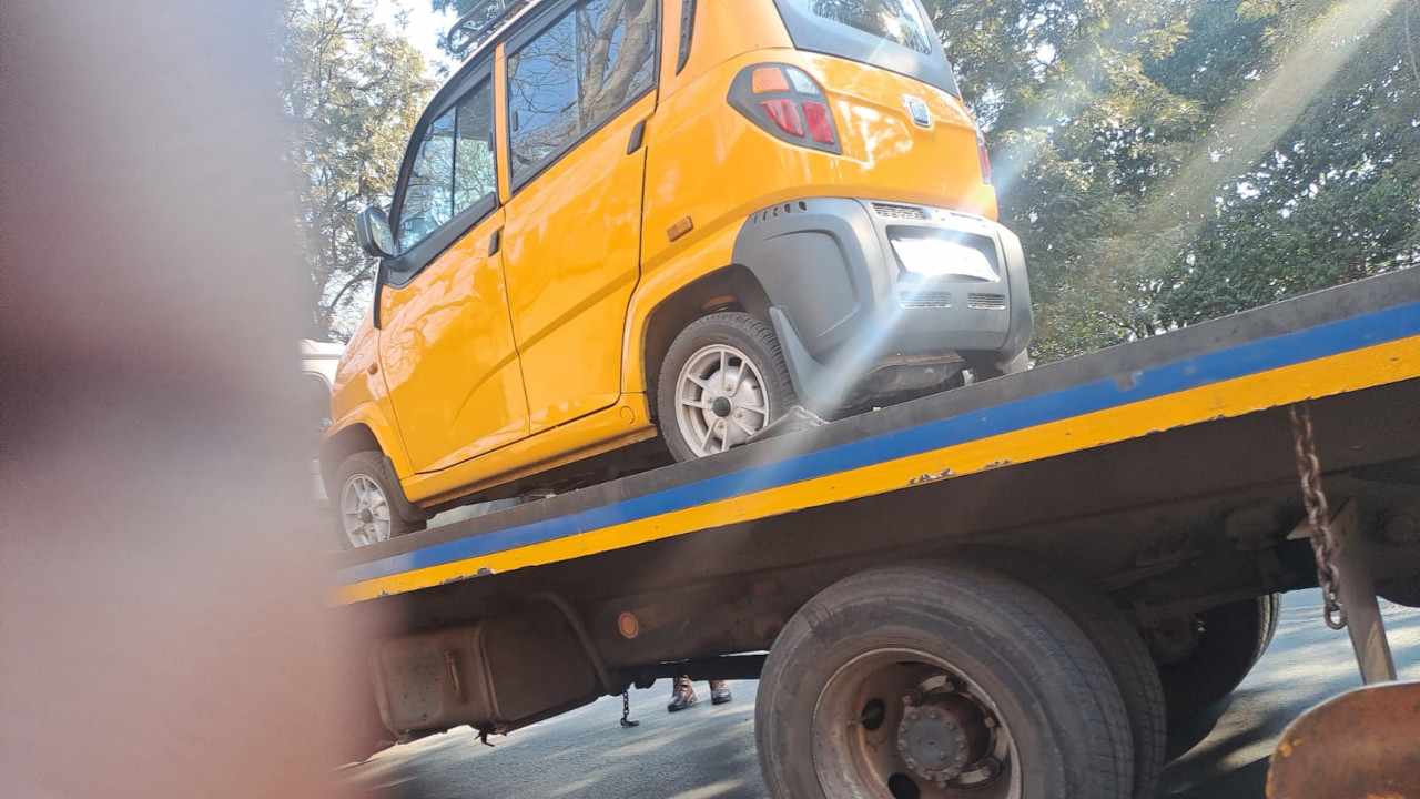impounding of Bajaj Qute vehicles