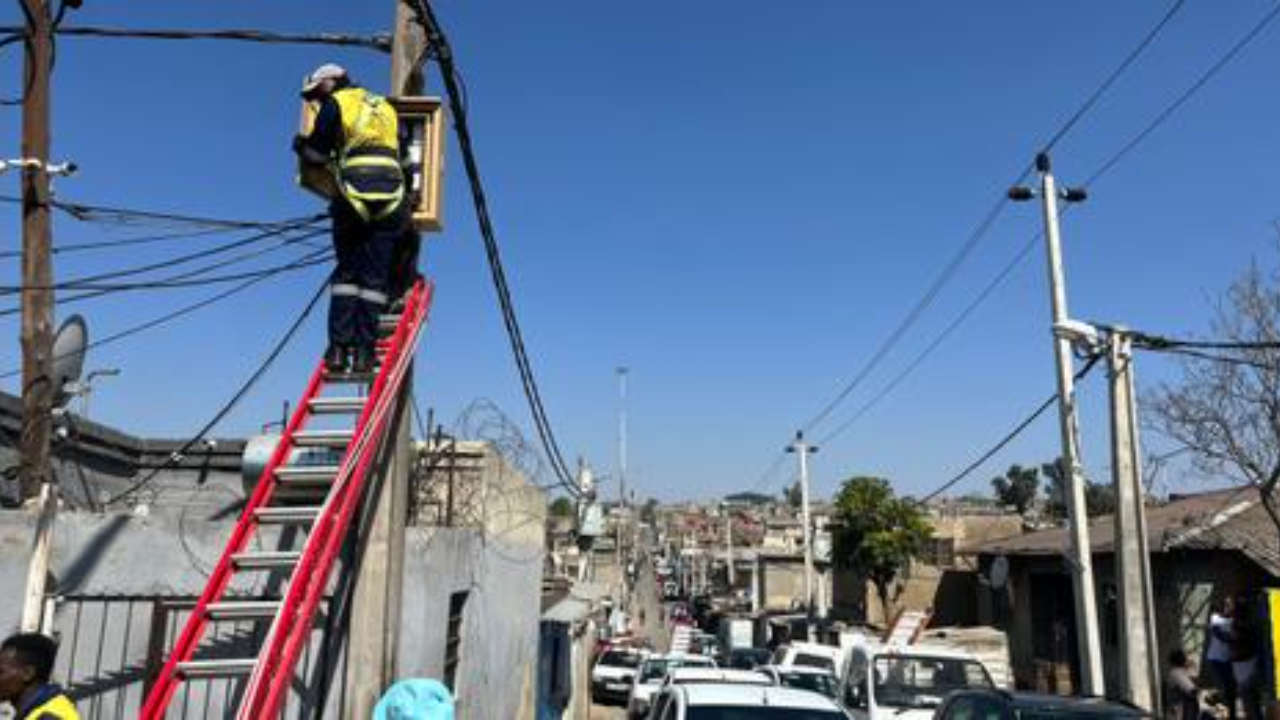 Alex Residents Worry Prepaid Meters Will Spike Power Costs