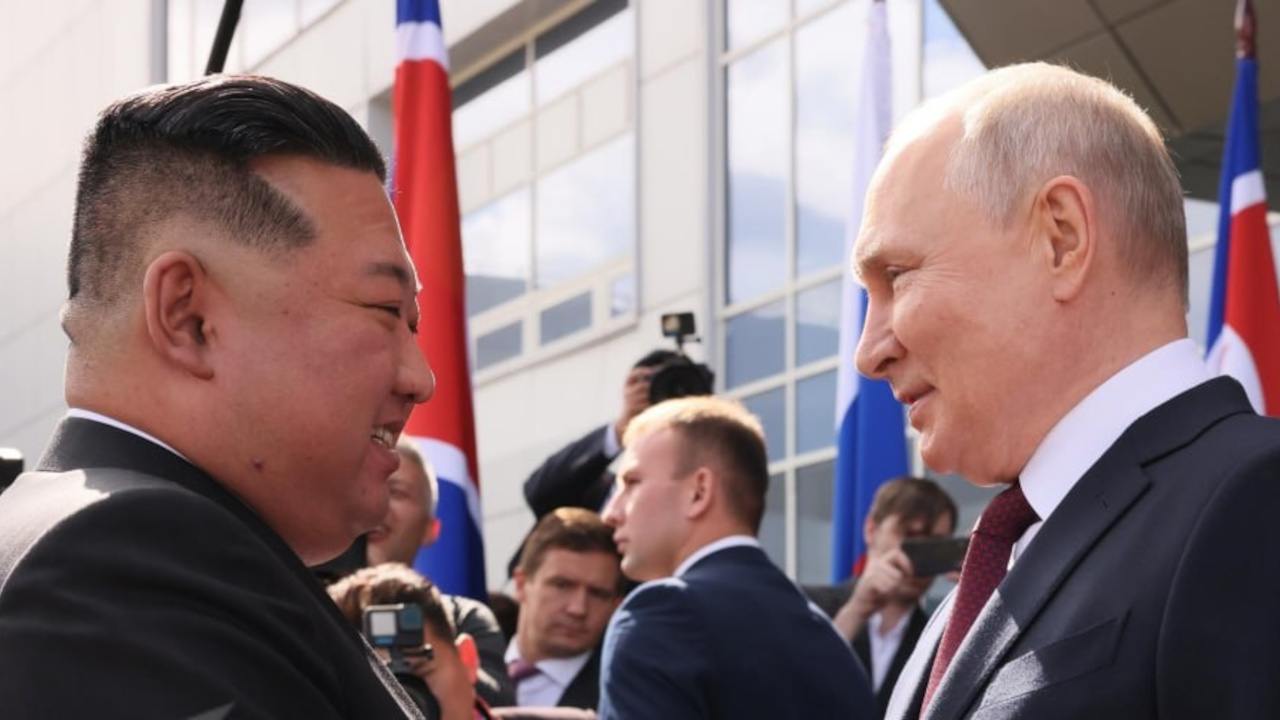 Kim Jong Un met with Vladimir Putin