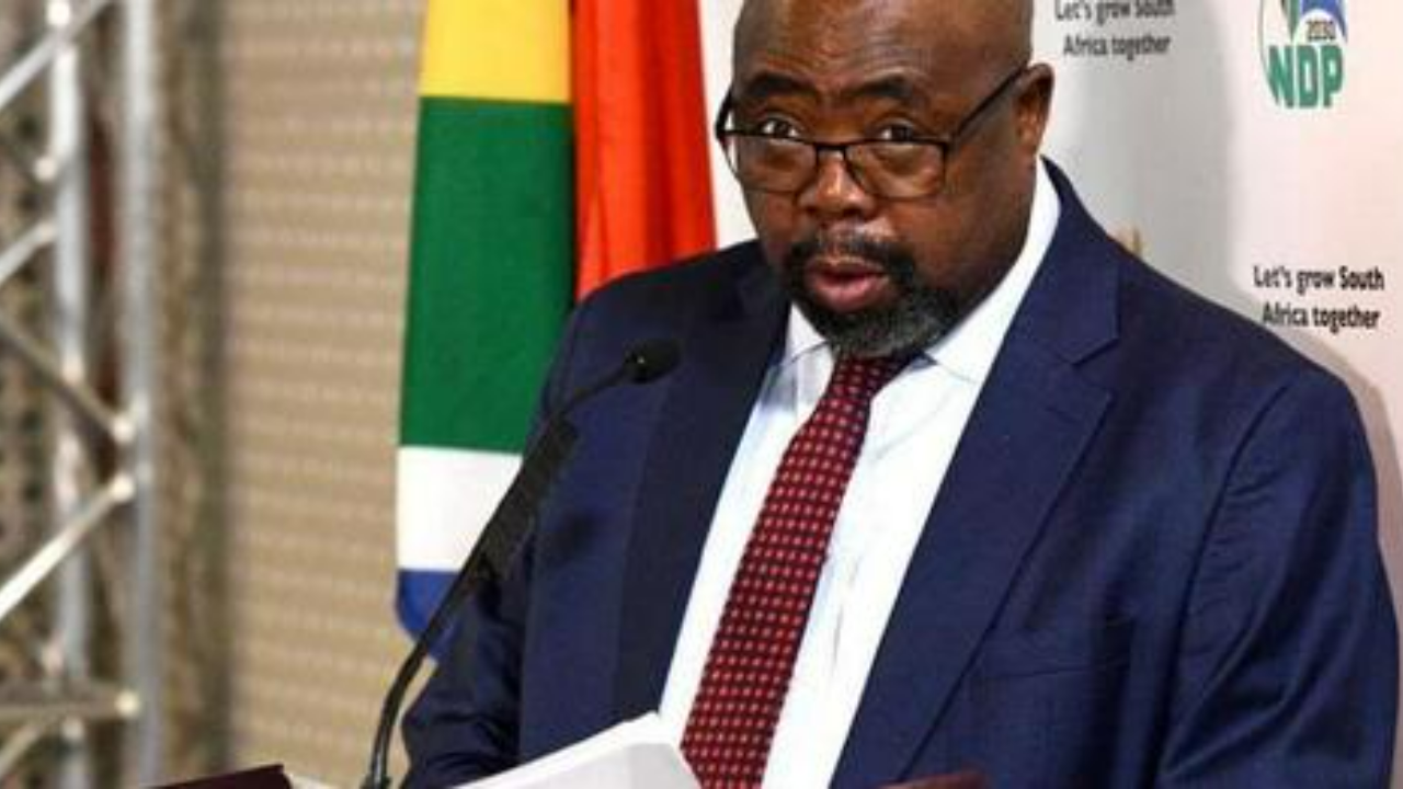 Nxesi Urges Ramaphosa to Probe R5 Billion UIF Deal by Thuja Capital