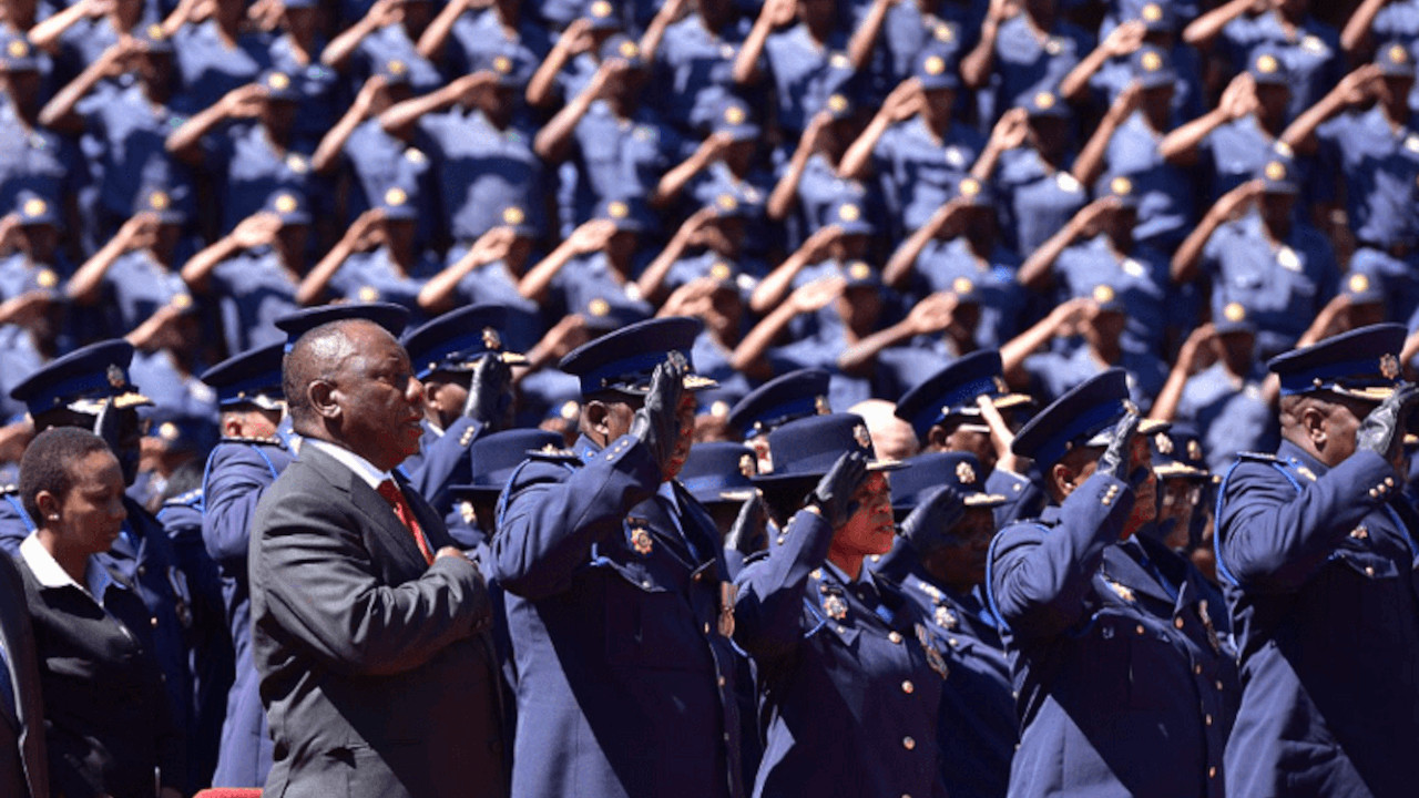 newly trained SAPS officers