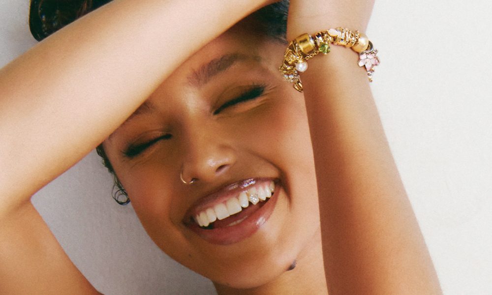 Tyla wearing Pandora Essence jewellery, South African singer Tyla, 2025 Pandora Summer Collection, minimalist modern jewellery, Johannesburg fashion icon, stylish celebrity campaign, Joburg ETC
