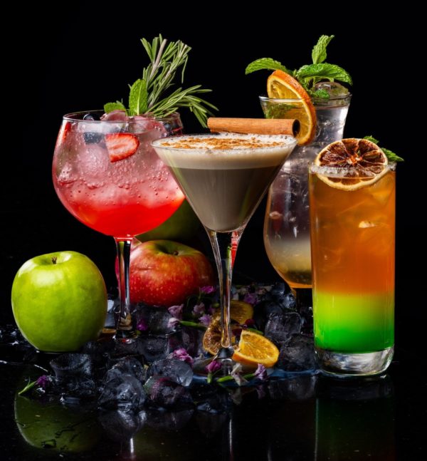 MAXIM Lounge Sandton City, upscale whisky and cigar bar Joburg, Johannesburg cocktail lounge, DAVINCI Hotel bar, elegant lounge dining Johannesburg, Joburg ETC