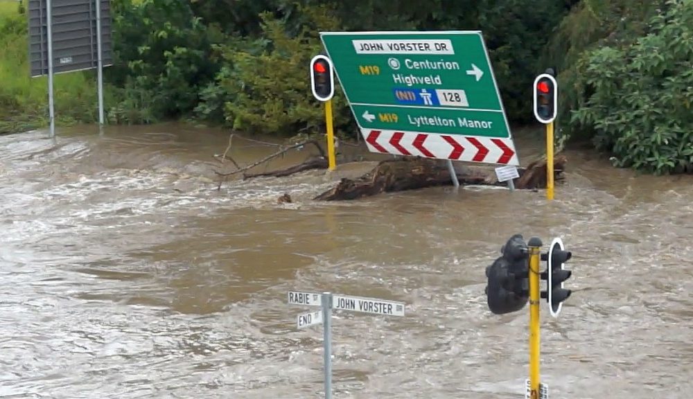 Johannesburg flood risk 2025, flood-prone suburbs Joburg, Jukskei River flash floods, stormwater damage in Johannesburg, Joburg ETC