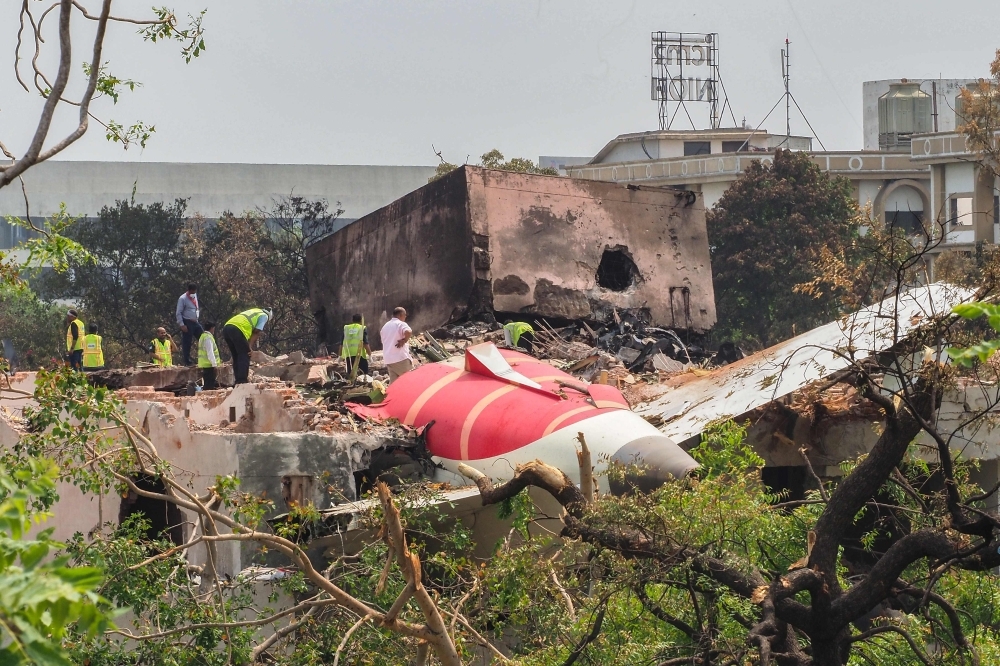 Air India tragedy response 2025, Indian pilot associations statement, cockpit fuel switch confusion, Boeing 787 pilot dialogue, AAIB crash report 2025, social media reacts to crash theories, airline crash grief and speculation, pilots defend profession, Air India flight AI117, Joburg ETC