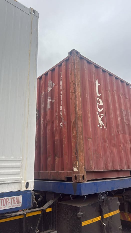 Mooi River truck hijacking, tyre container theft, RUSA incident report, Johannesburg-bound shipment, white bakkie hijacking, N3 corridor crime, South African logistics, trailer with tyres stolen, truck crime KZN, Joburg ETC