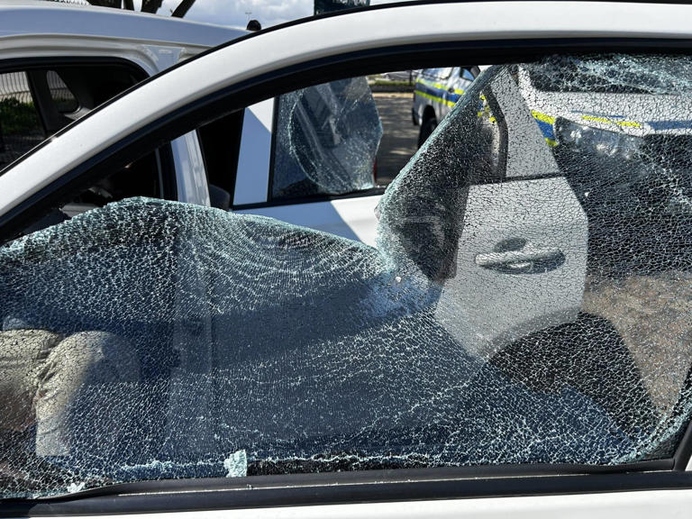 Ian Cameron Cape Town, attempted hijacking Philippi, DA members attacked, SAPS arrest 16 year old, Western Cape crime news, political leaders targeted, Joburg ETC