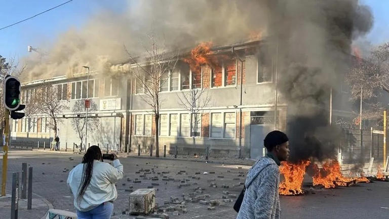 Germiston Home Affairs fire, Pharoe Park eviction protest, Leon Schreiber statement, SAPS arrests, petrol bomb attack, Ekurhuleni ANC reaction, public infrastructure destruction, mobile Home Affairs units, South African civil unrest, Joburg ETC