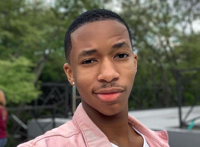 Lasizwe Dambuza SASMAs 2025, viral video controversy, paid voting debate South Africa, influencer awards backlash, social media fan exploitation, award show criticism Johannesburg, Joburg ETC