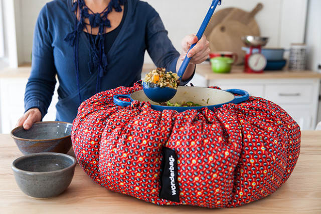 Wonderbag, South African slow cooker, electricity-free cooking, load shedding meal hacks, Wonderbag recipe book, cooking with no power, potjie in Wonderbag, Tongaat-made Wonderbag, energy-saving kitchen tools, eco-friendly cooking, Joburg ETC