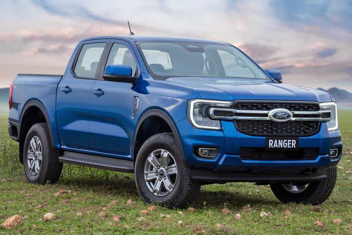 Ford 2025 recall South Africa, Ranger reverse issue, infotainment screen freeze, Transit Custom recall, Ford Everest safety recall, Joburg ETC