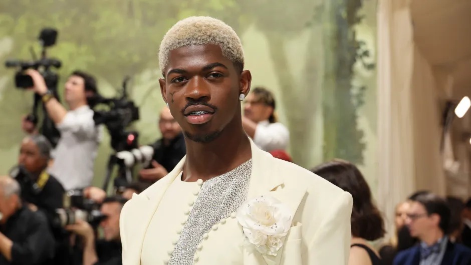 Lil Nas X arrested, rapper in underwear, Los Angeles police, Studio City LA, cowboy boots, traffic cone, late night arrest, celebrity news, Joburg ETC
