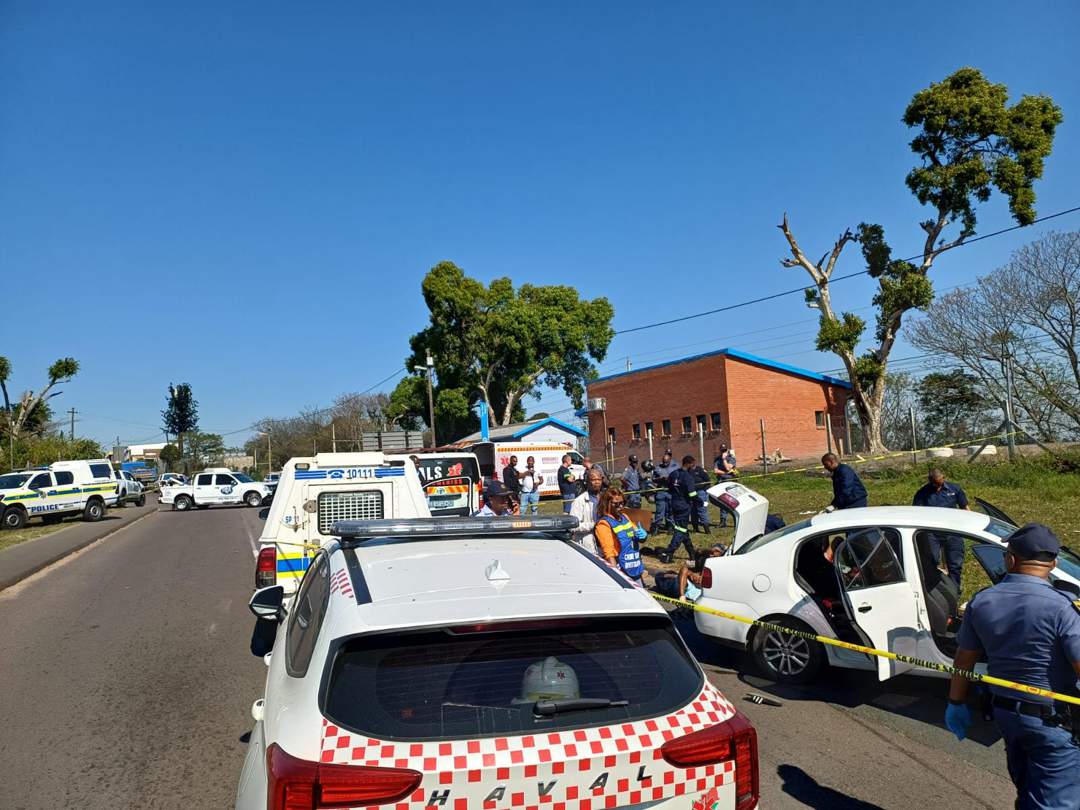 Pinetown house robbery, police shootout, KZN armed robbery, stolen goods recovered, South Africa crime news, Joburg ETC