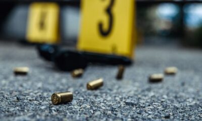Athlone Magistrate’s Court shooting, Cape Town gang violence, police cordon crime scene, relatives mourn outside court, Mitchells Plain shooting, taxi violence Strand, Western Cape crime crisis, Joburg ETC