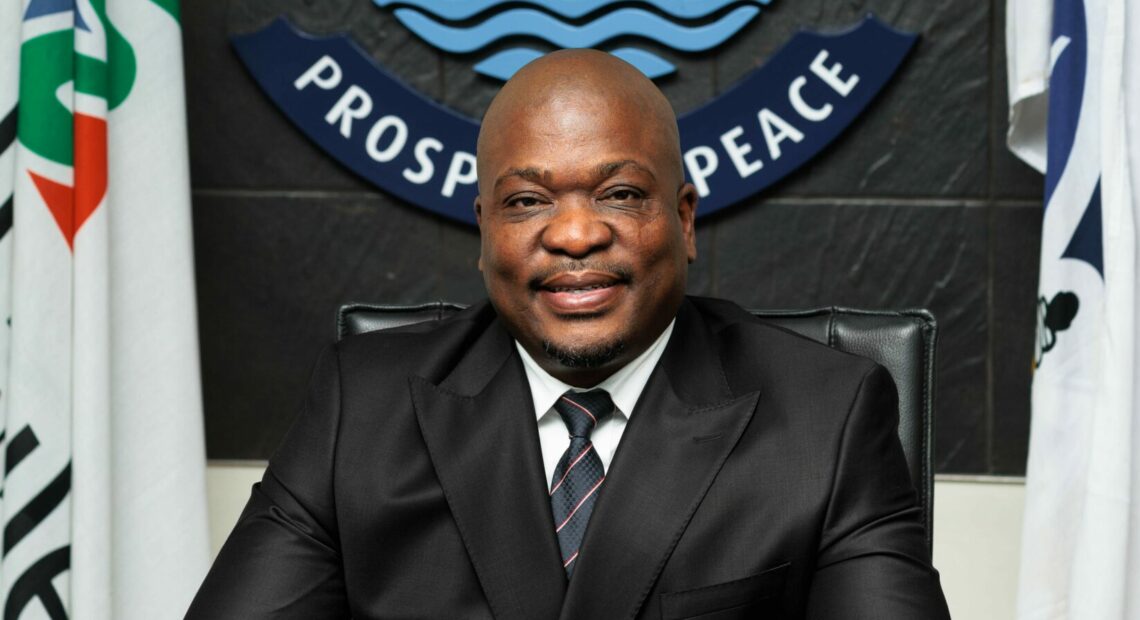 Ekurhuleni City Hall, missing R2 billion scandal, Nkosinathi Xhakaza press briefing, Gauteng municipal finances, Ekurhuleni corruption probe, Joburg ETC