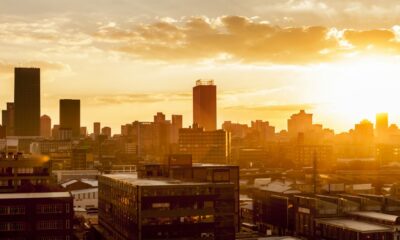 Joburg housing boom 2025, interest rate impact South Africa, FIRZT Realty sales trends, FNB property barometer, Joburg ETC