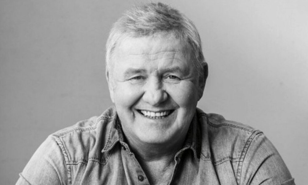 Leon Schuster, South African comedian, loneliness and mental health, KykNET documentary, life beyond fame, emotional well-being, honest conversations, Joburg ETC