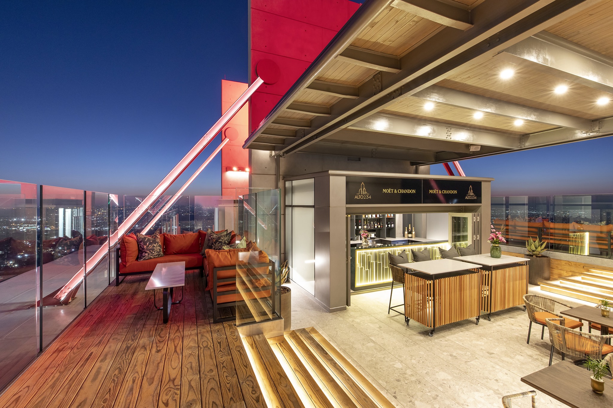 Alto234 rooftop bar Johannesburg, The Leonardo Sandton skyline, sunset cocktails Joburg, panoramic city views Johannesburg, luxury rooftop experience, rooftop dining Sandton, Joburg ETC