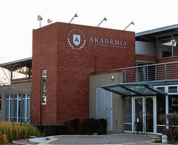 Akademia Paarl campus, new Afrikaans university South Africa, Akademia opening ceremony, Paarl education news, Afrikaans mother-tongue university, Akademia lecture halls and library, Joburg ETC