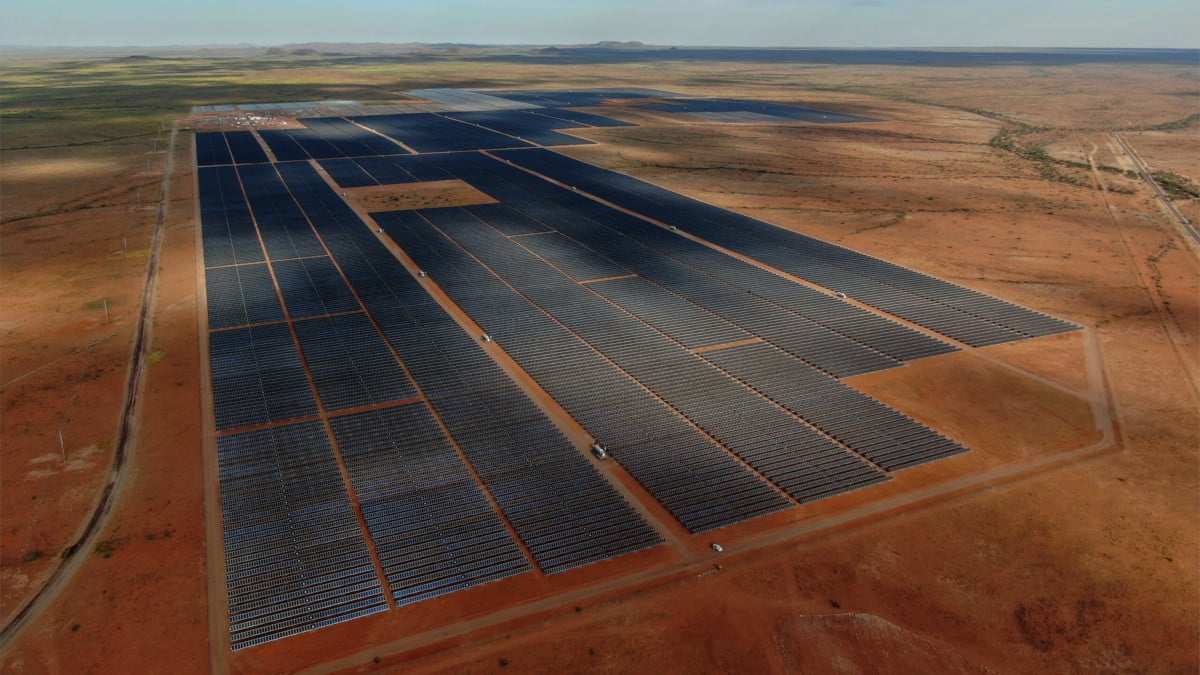 Springbok Solar Power Project, Amazon solar farm South Africa, Vodacom renewable energy, Sola Group Free State, solar panels South Africa, green energy project Africa, corporate sustainability South Africa, Joburg ETC