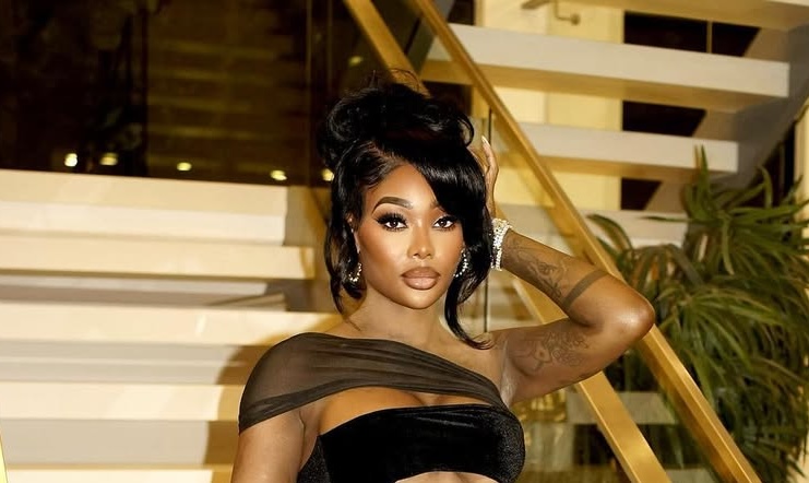 Summer Walker arrival Johannesburg, Summer Walker OR Tambo airport, Summer Walker fans South Africa, Rocking The Daisies 2025, RnB star in Johannesburg, Summer Walker live SA, Joburg ETC