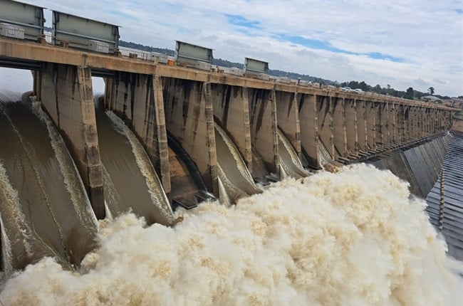 Vaal Dam levels South Africa, Gauteng water supply fluctuations, rainy season impact, Department of Water and Sanitation data, La Niña summer outlook, Joburg ETC