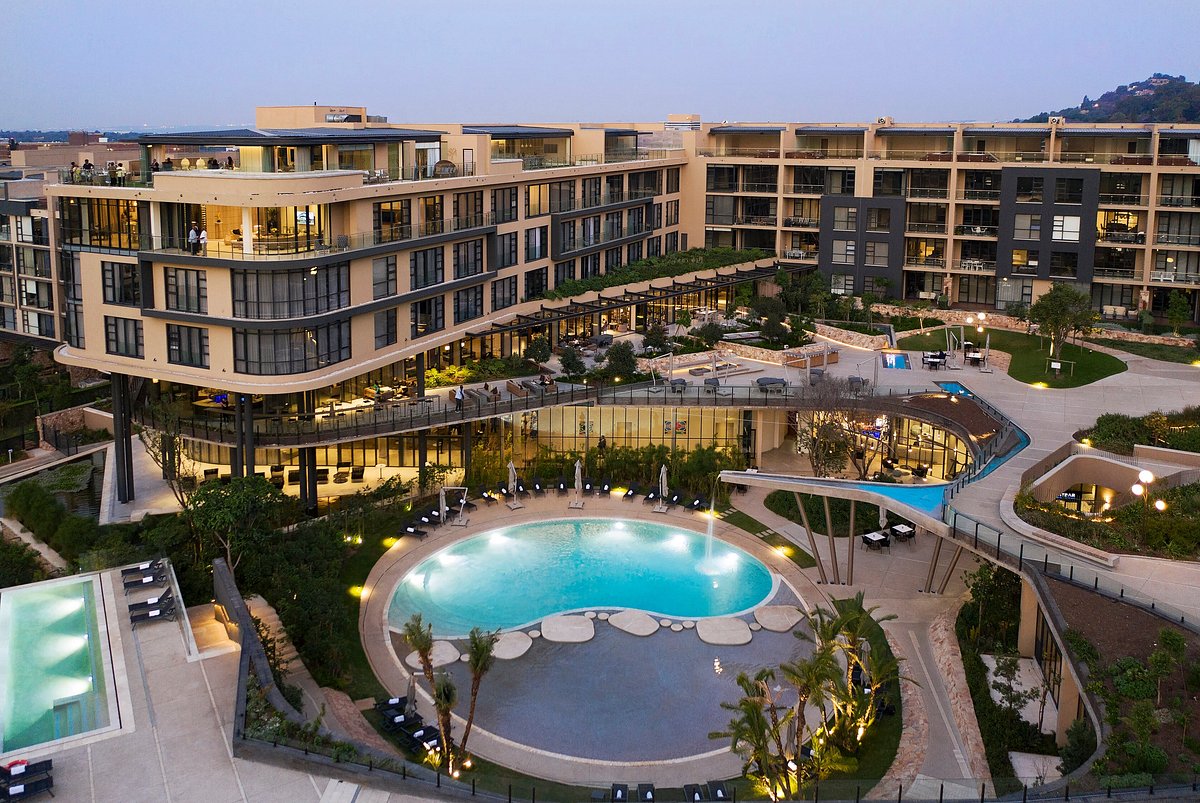 politician luxury hotel exterior South Africa politician travel accommodation official visit, luxury hotel stay government delegation, Joburg ETC