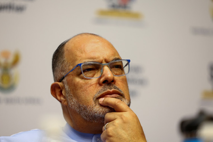 SARS final demand scam, fake tax letters South Africa, SARS warning to taxpayers, phishing emails, eFiling verification, tax season scams, South African Revenue Service, Joburg ETC