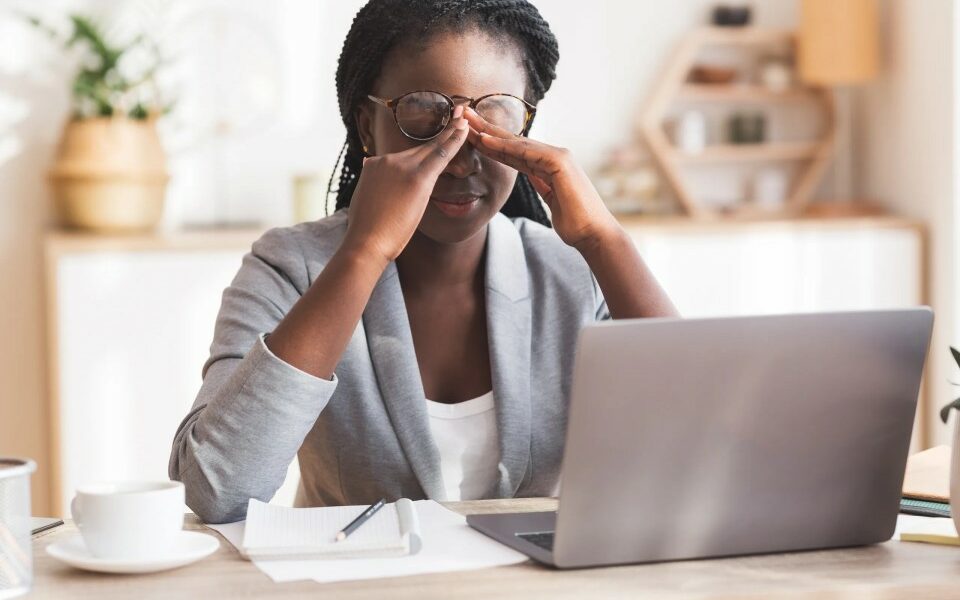 year-end burnout South Africa, Mediclinic mental health experts, fatigue and depression, workplace stress recovery, self-care awareness, emotional exhaustion tips, Joburg ETC