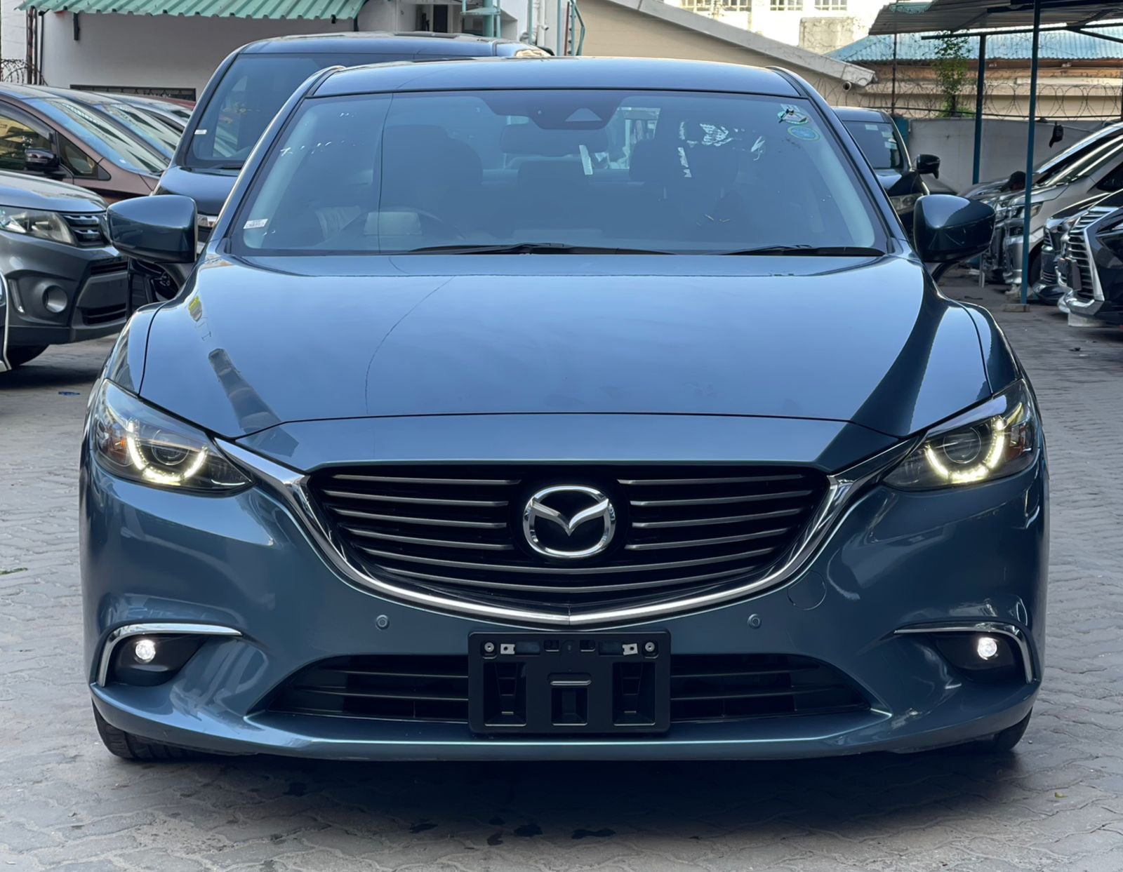 Velvet Cake Co MDay Cake Buffet