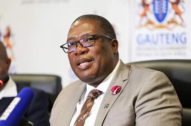 Gauteng legislature vote, Panyaza Lesufi no confidence result, Amapanyaza scandal reaction, political chamber scene, provincial government dispute, Joburg ETC