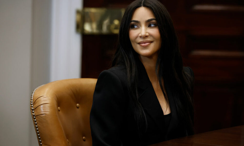 Kim Kardashian, ChatGPT, law exams, Vanity Fair interview, artificial intelligence in education, Kim Kardashian lawyer journey, technology dependency, Joburg ETC