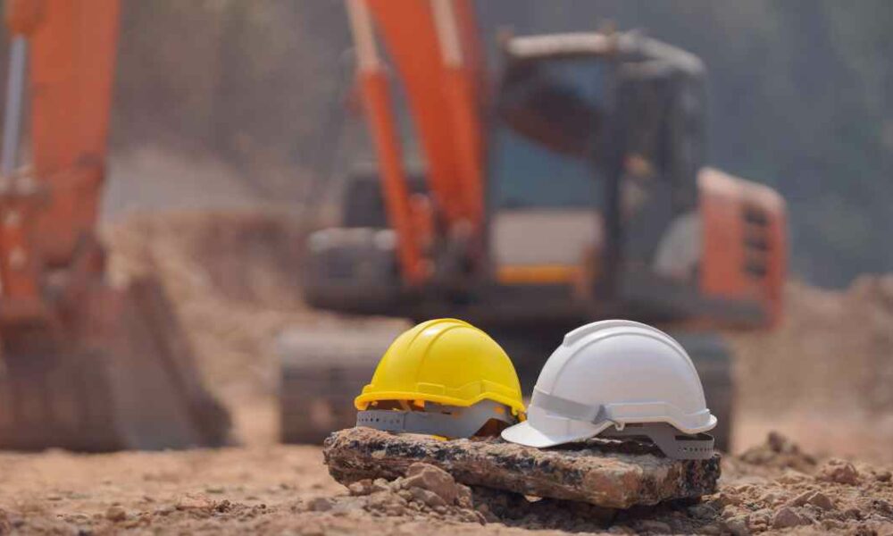 Menlyn office conversion Pretoria, new residential apartments Menlyn, Pareto Divercity development, Menlyn Park neighbourhood living, Pretoria rental housing demand, Joburg ETC