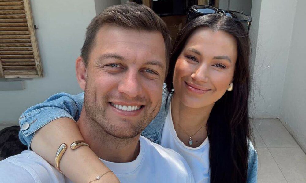 Handré Pollard anniversary, Marise Pollard wedding memories, Springbok fly half family, Bulls rugby star homecoming, Pollard couple celebration, Joburg ETC