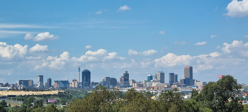 Gauteng weekend weather forecast: warm with evening showers