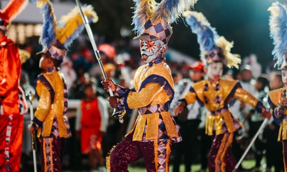 Kaapse Klopse parade, Tweede Nuwe Jaar Cape Town, Cape Minstrels costumes, Green Point carnival, DHL Stadium parade, Joburg ETC
