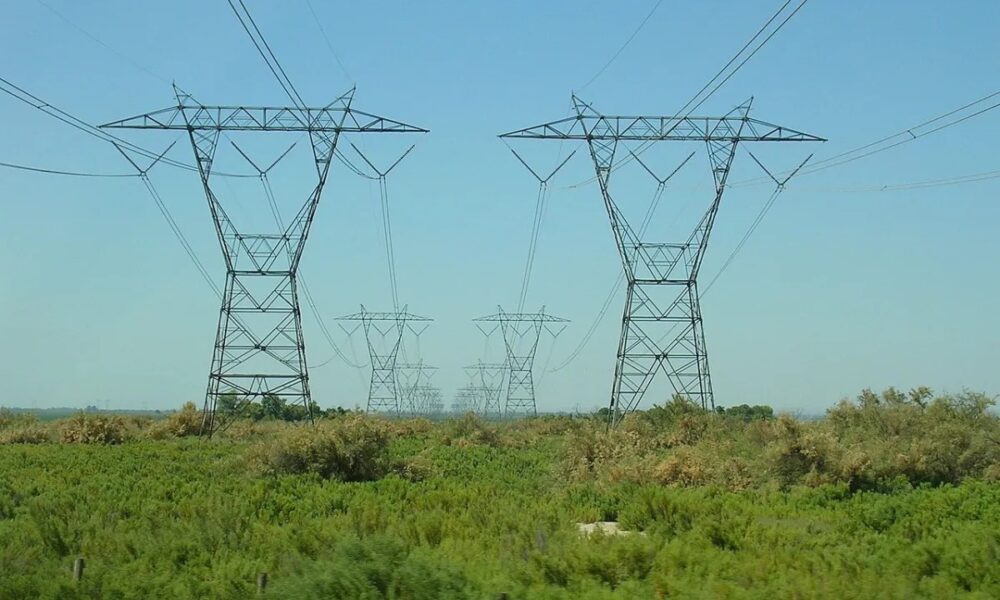 Western Cape wildfires, Eskom power lines fire risk, summer fires South Africa, vegetation management failures, climate change Cape fires, Joburg ETC