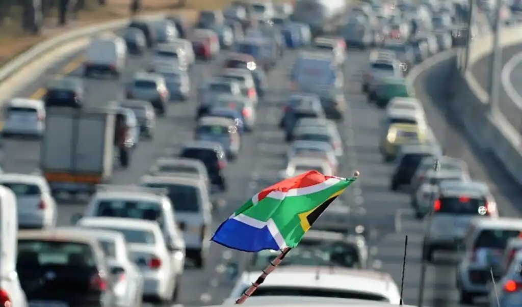 Johannesburg traffic congestion, M1 highway Joburg, Sandton rush hour traffic, Gautrain station Johannesburg, driving in Gauteng, Joburg ETC
