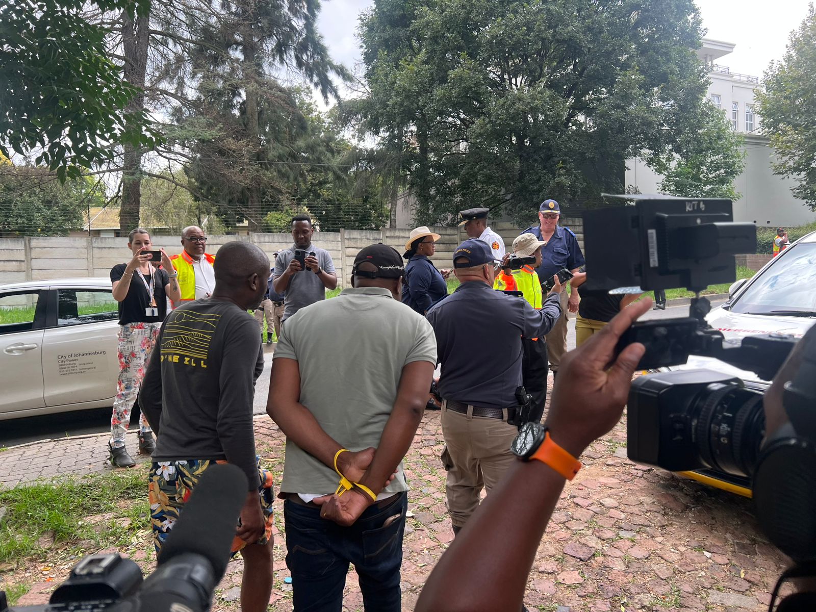 Bryanston mansion hijacking, Johannesburg property raid, illegal occupation Bryanston, Joburg property crime, Johannesburg Metro Police, Joburg ETC