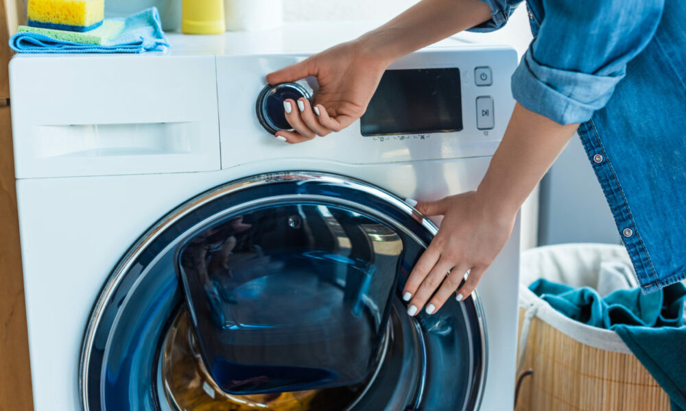 Tops at SPAR washing machine advert scene, Advertising Regulatory Board South Africa ruling, SPAR Group Limited alcohol commercial, washing machine scene TV advert, ARB Clause 14 children advertising code, Aware.org responsible drinking message, adult viewing timeslot alcohol advert South Africa, Joburg ETC