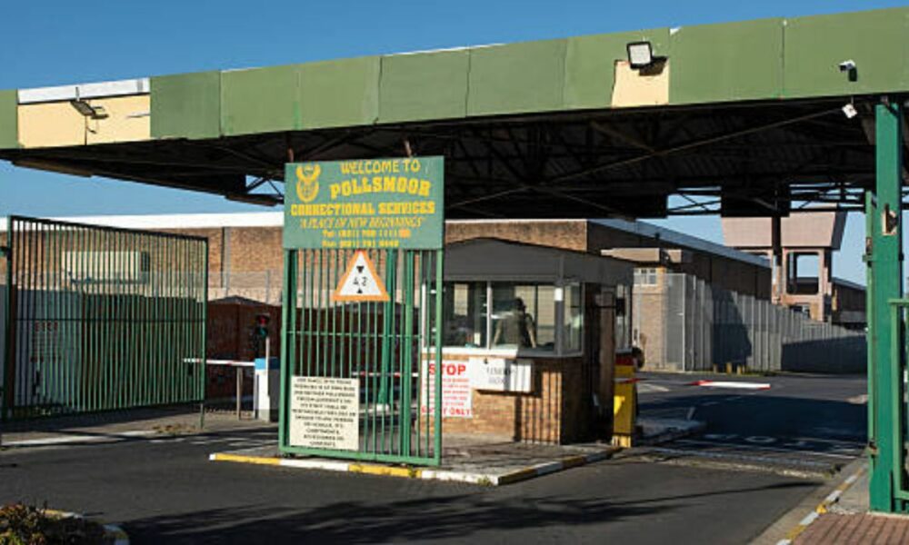 Western Cape correctional system failures, Pollsmoor Remand Detention Facility security, Oudtshoorn Correctional Centre violence, inmate escape South Africa, prison management crisis, correctional services investigation, Joburg ETC