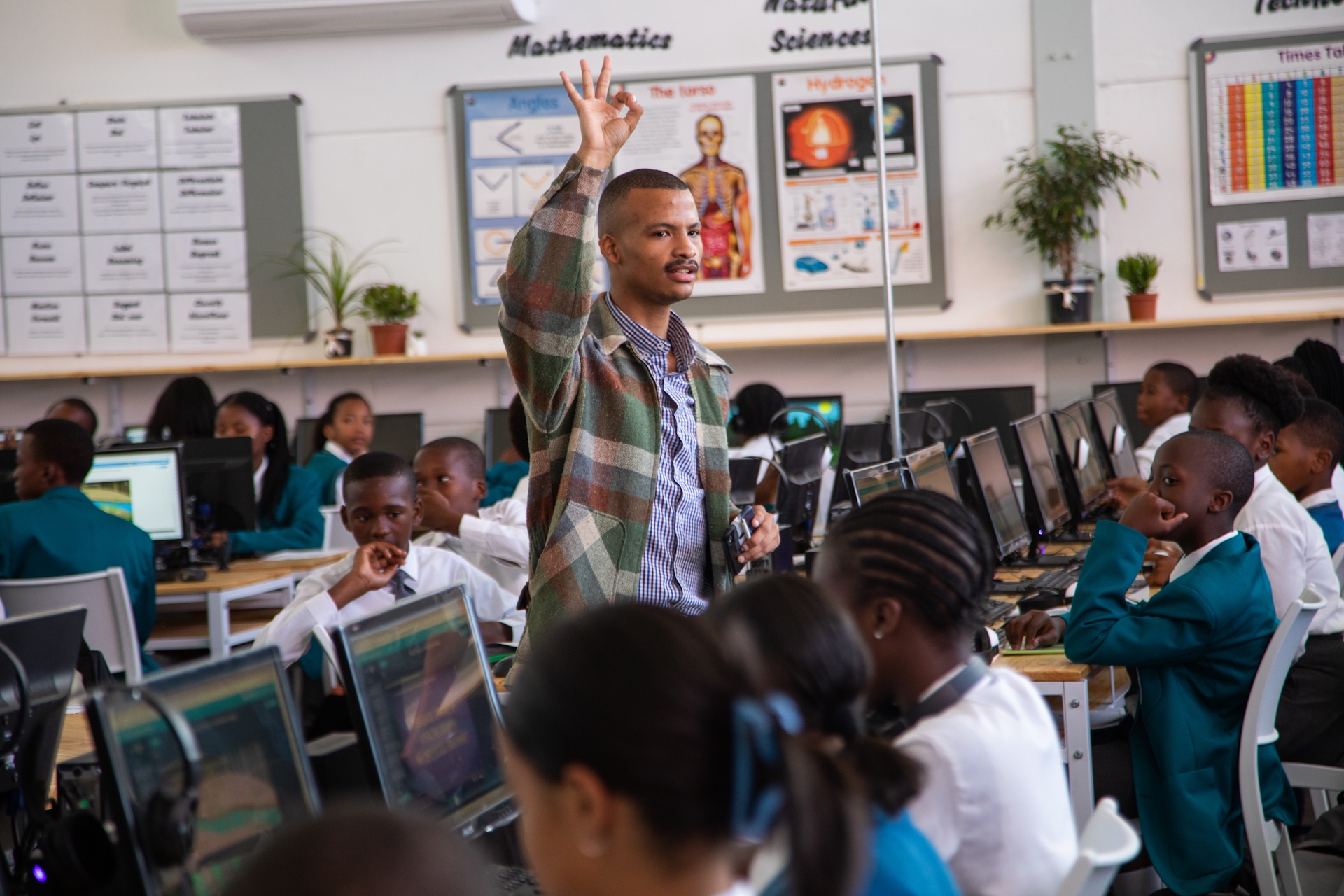 low cost private school South Africa, Apex Education campus, affordable private schooling, blended learning classrooms, Western Cape private schools, education innovation South Africa, Joburg ETC