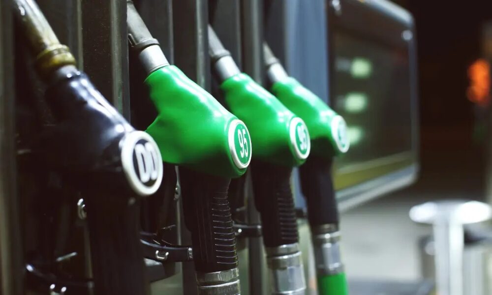 South Africa petrol station queues, fuel pumps South Africa petrol price, petrol station South Africa motorists filling cars, South Africa fuel supply crisis risk, petrol price increase South Africa 2026, oil supply chain South Africa imports, South Africa petrol refinery industry, Sasol Secunda fuel plant South Africa, NATREF refinery South Africa fuel production, Astron Energy refinery Western Cape fuel, South Africa fuel rationing warning, global oil conflict fuel supply South Africa, petrol station queue Johannesburg motorists, South Africa energy security oil supply, Joburg ETC