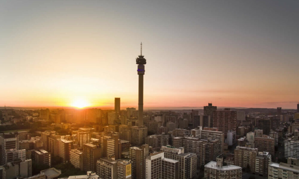 Joburg sunrise photography, Joburg sunset photography, Northcliff Ridge views, Munro Drive skyline, The Wilds Houghton sunrise, Emmarentia Dam reflections, Delta Park morning light, Nelson Mandela Bridge sunrise, Living Room Maboneng rooftop, Alto234 Sandton sunset, Flames Westcliff views, Ponte City skyline, Walter Sisulu waterfall photography, Johannesburg golden hour, city skyline photography Joburg, rooftop sunset Johannesburg, nature photography Joburg, Joburg ETC