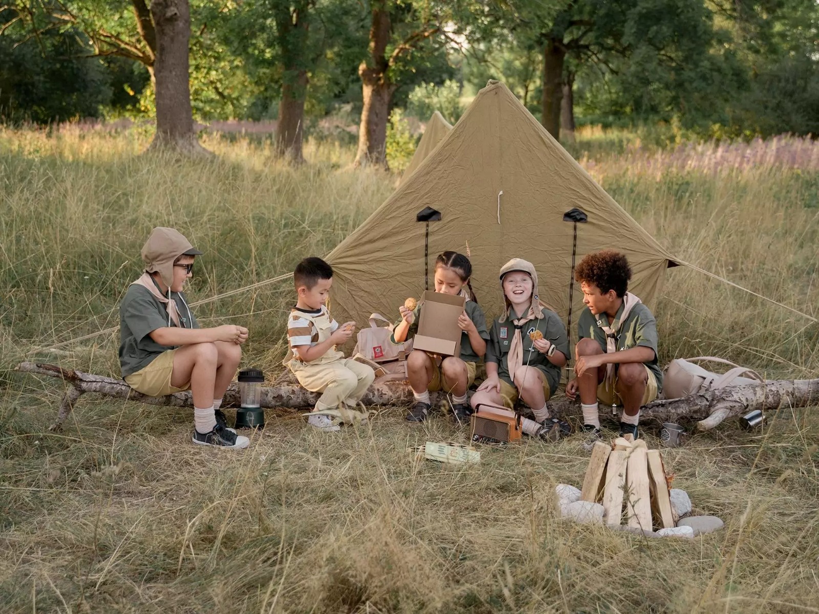 holiday camps for kids in Johannesburg 2026, Johannesburg kids holiday activities, Happy Acres Magaliesburg camp, Sugar Bay holiday camp South Africa, BOUNCE holiday camp Johannesburg, Total Ninja Holiday Club 2026, Kwalata Adventure Camp Dinokeng, Chartwell Stables pony camp, Silvertree Stables Kyalami, RoboThink Johannesburg robotics camp, Lion and Safari Park Little Rangers, family holiday guide Johannesburg, school holiday camps Gauteng, kids adventure camps near Joburg, Joburg ETC