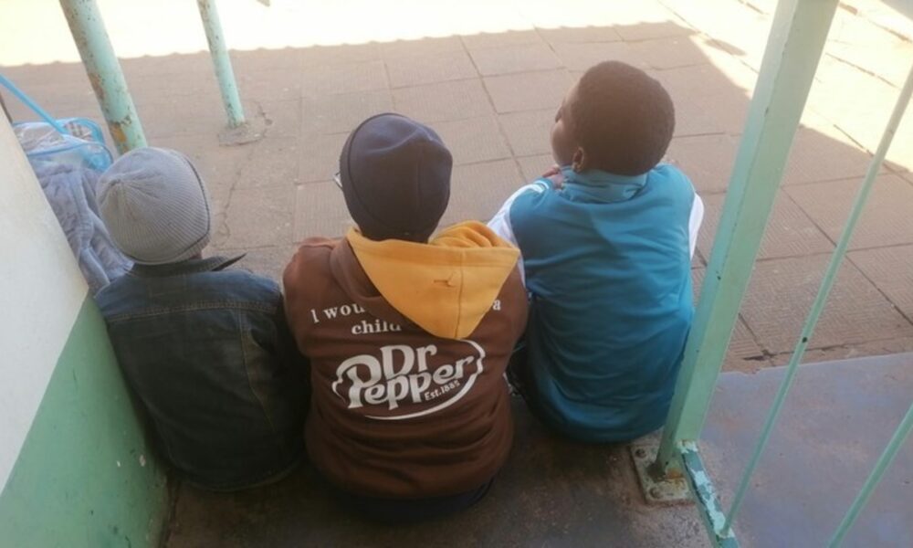 Children of immigrants at the repatriation centre set up at the Makhado showgrounds in Louis Trichardt. Photo: Bernard Chiguvare