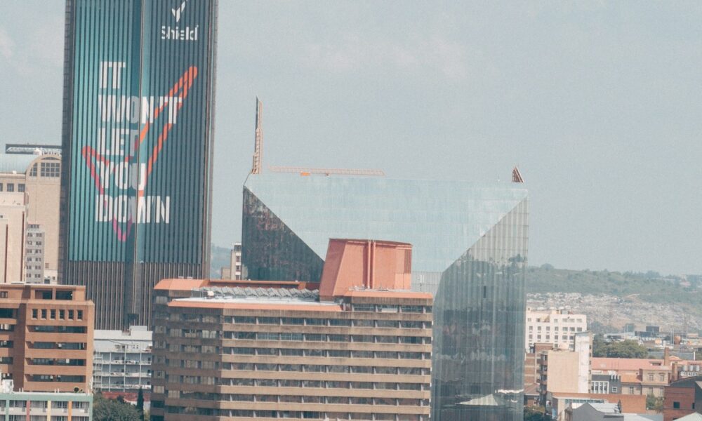 A Warm day with a hazy sun - Thursday weather forecast